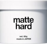 今って髪型マッシュとセンターパートとか、20年前なら陰キャラの髪型だったのが格好いい扱いよな