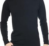 リーバイスのズボンにチャンピオンのトレーナー着てるけど